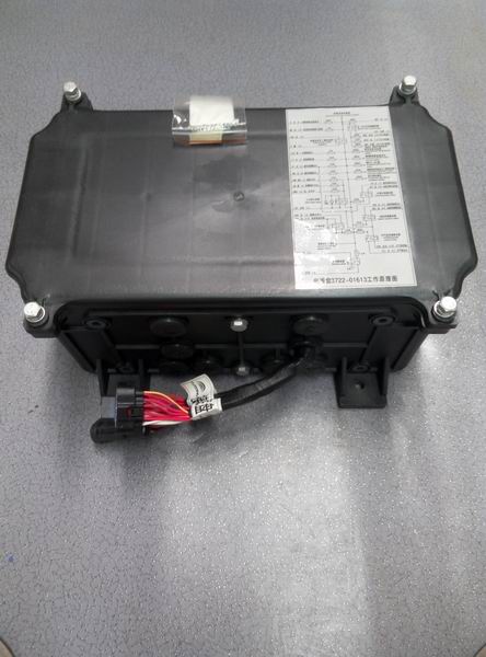 Rear enclosed electrical box, self-built hybrid, 200A, 0, no preheating