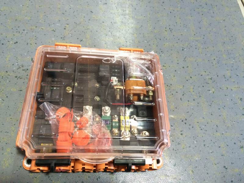 Rear enclosed electrical box, front-mounted car model, 125A, 100A, no preheating