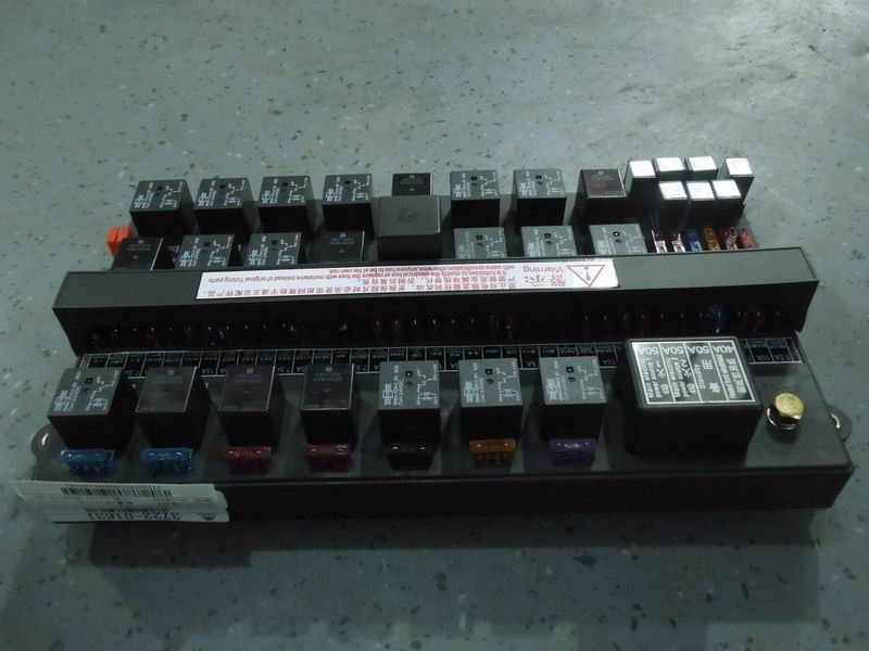Central electrical box ZK6908H 47-1