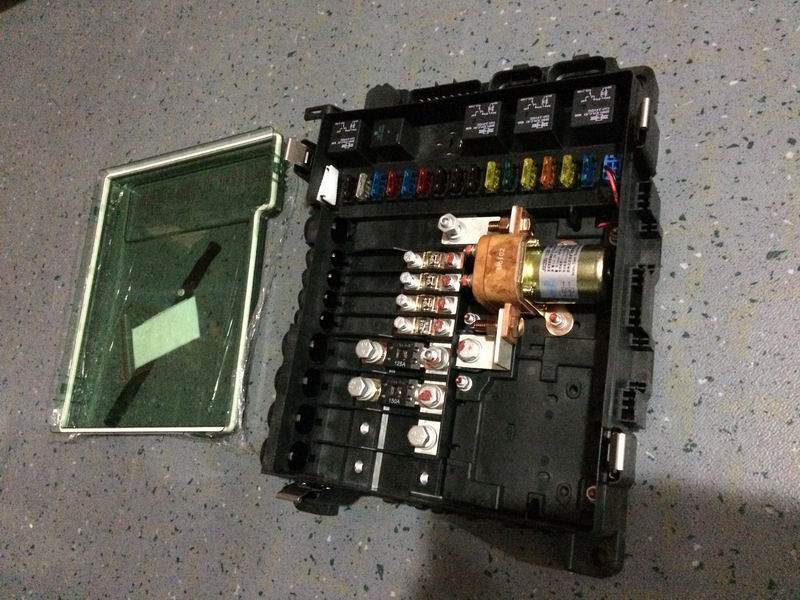 Rear enclosed electrical box, rear highway, 150A, 125A, no preheating-2
