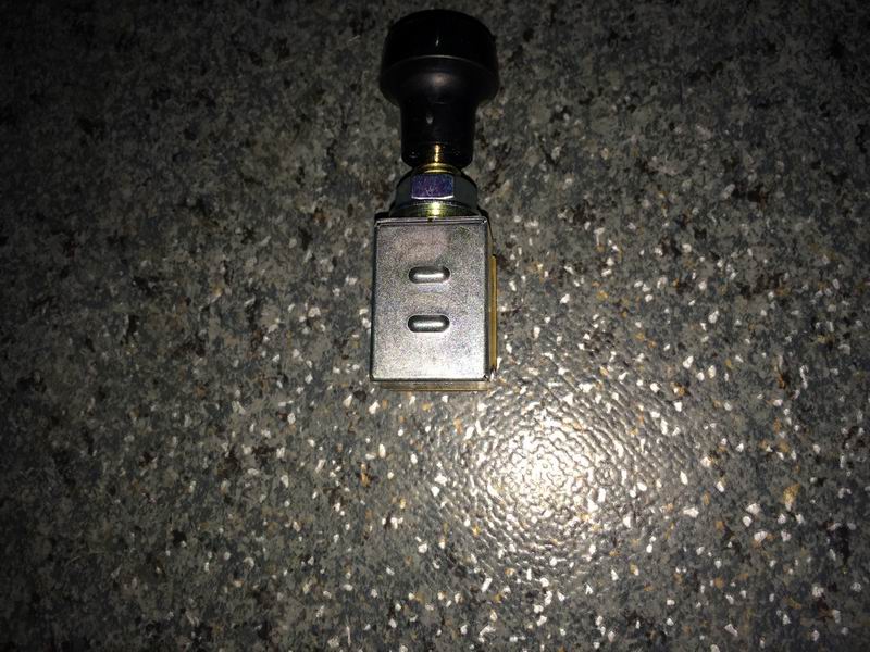 Подвоздушный переключатель-1