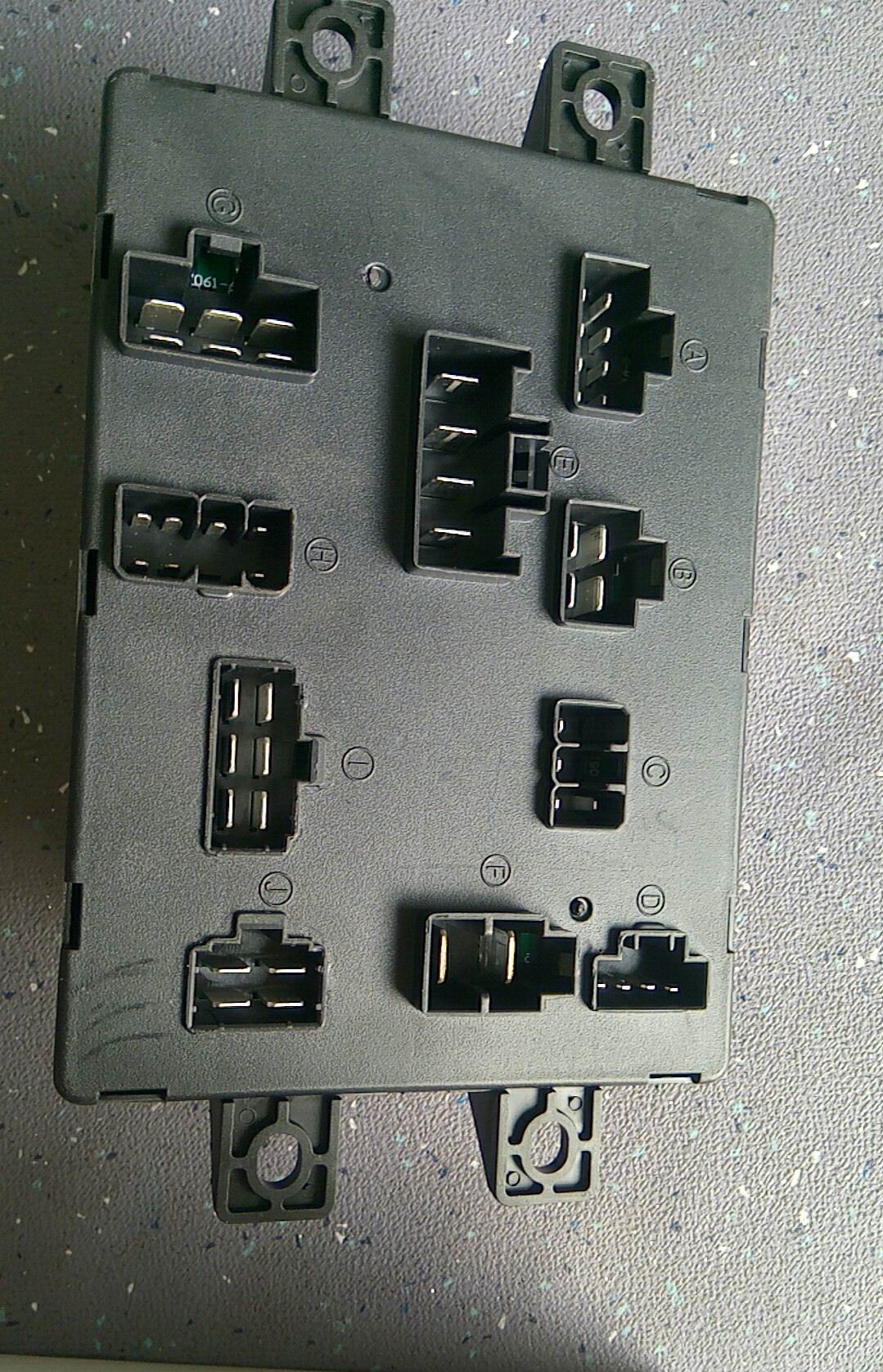 Central electrical box, 30, YT220SLJD-2