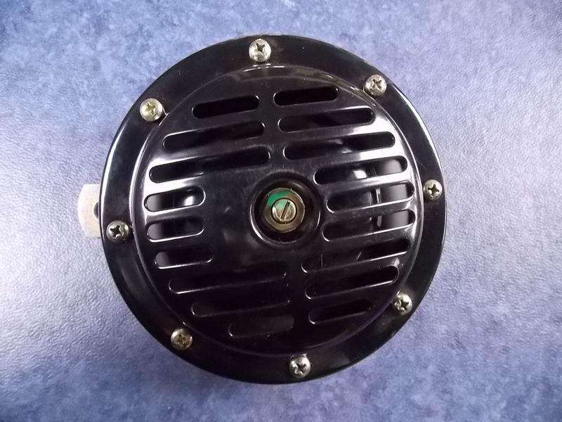 D Bass speaker-1