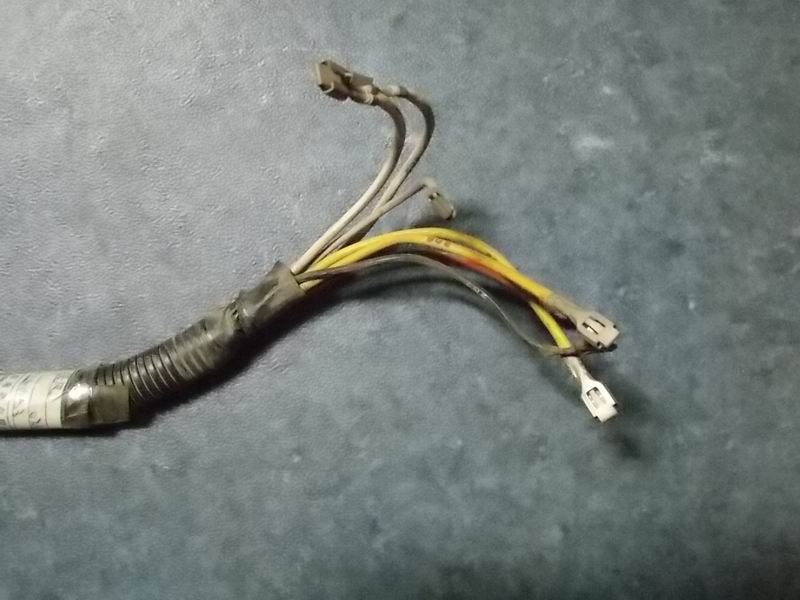 D 6122HW Retarder to electromagnetic switch power cable