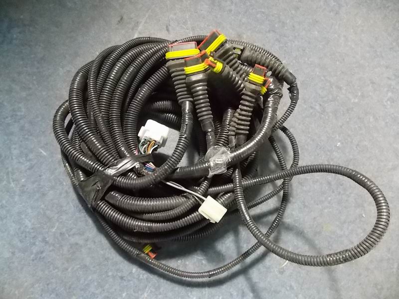 D ZK6108HG rear taillight wiring harness (order 11604)