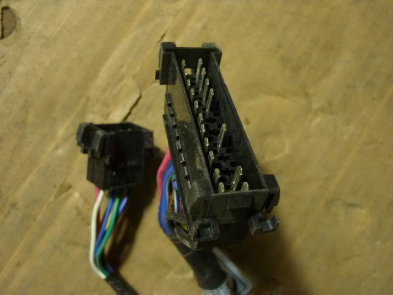 D 6860H rear door additional wiring harness-2