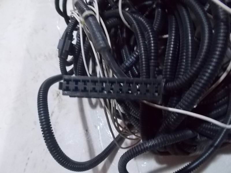 D Friction hoof piece wire harness-1
