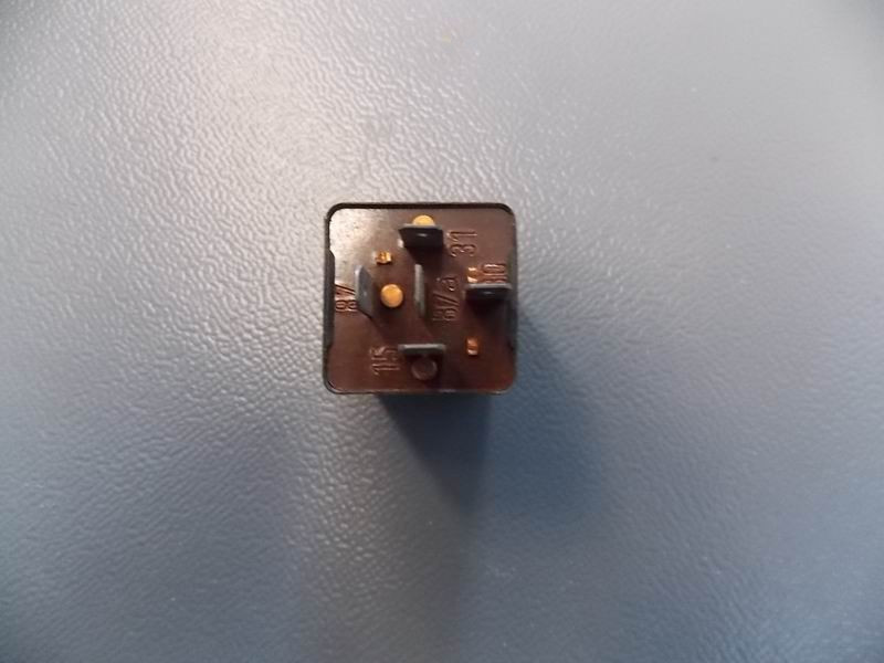 Driver window heating relay-1