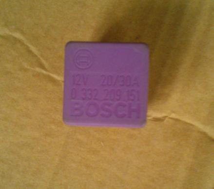 D Bosch Relay 0332 209 151 12V 20/40A with support-1