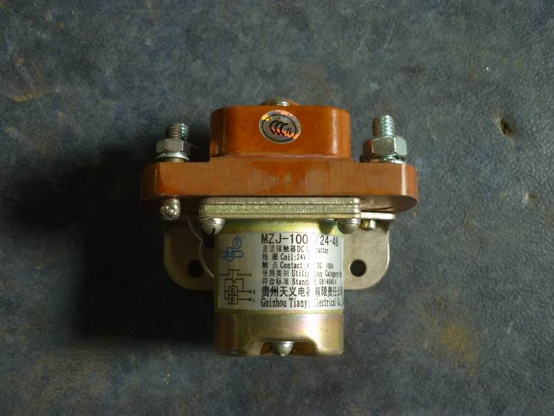 D Preheating relay (24V) coil is not grounded Guizhou Tianyi-1