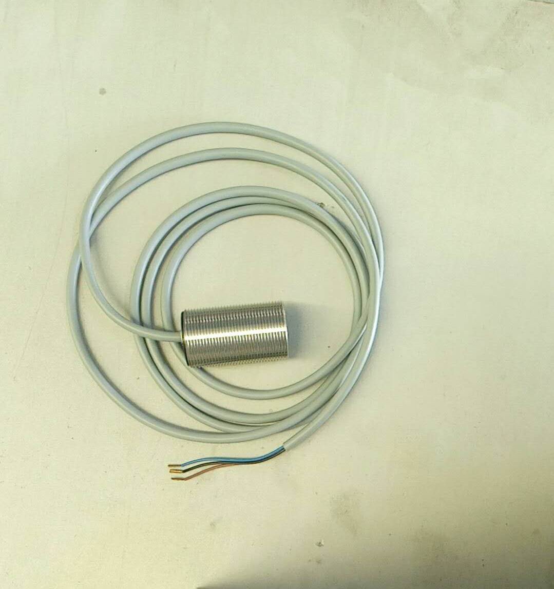 Proximity switch DW-AD-603-M30