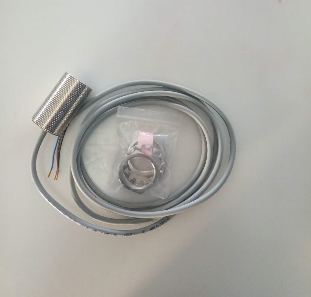 Proximity switch DW-AD-604-M30