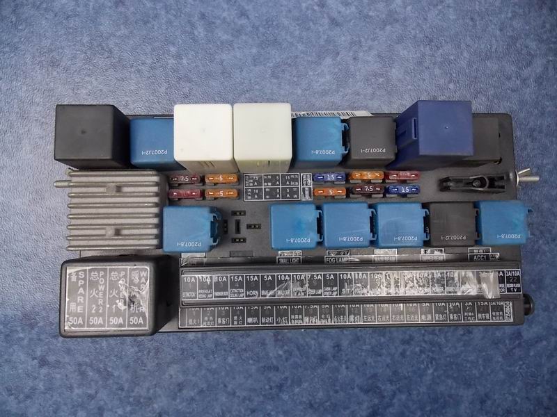 D Electrical box assembly