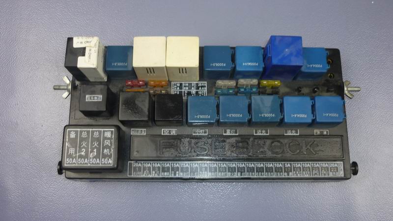 D 6752H electrical box (economic configuration)