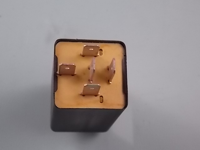 Friction hoof wear indicator relay-1