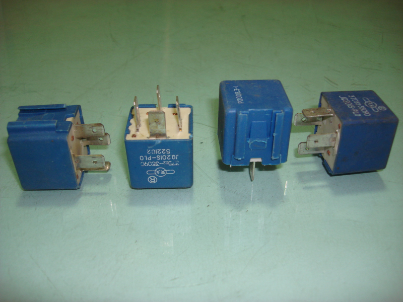 D Relay JQ201S; Four-claw-1