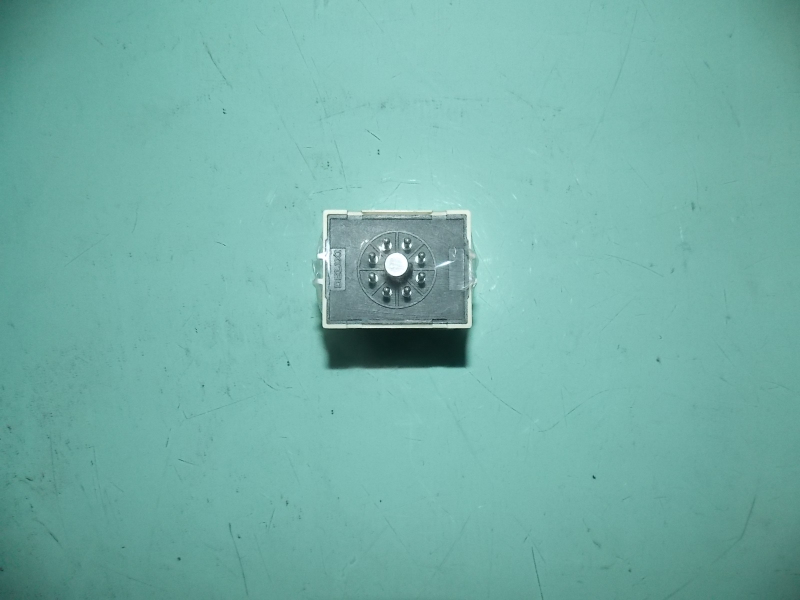 Time regulation relay; deleted same as 8223-00022-1