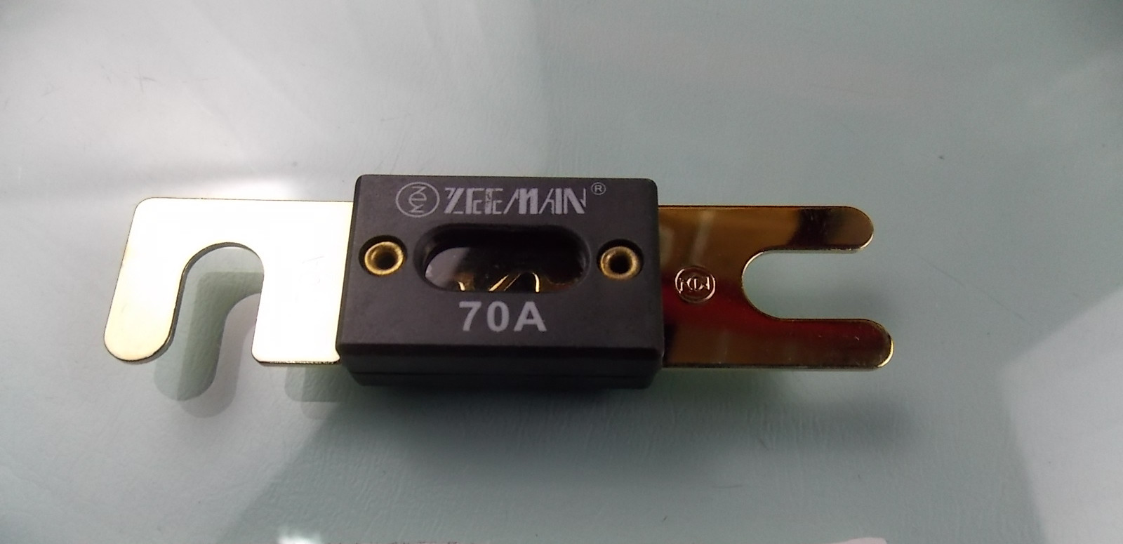 D Страховой номер ANL-B ( 70A )