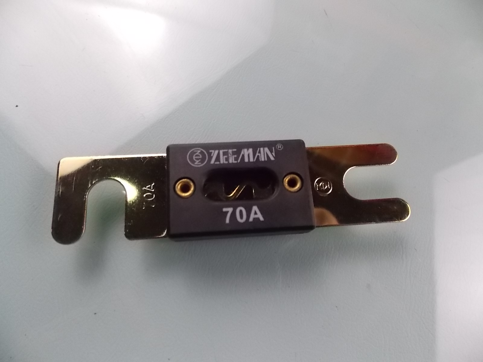 D Страховой номер ANL-B ( 70A )-1