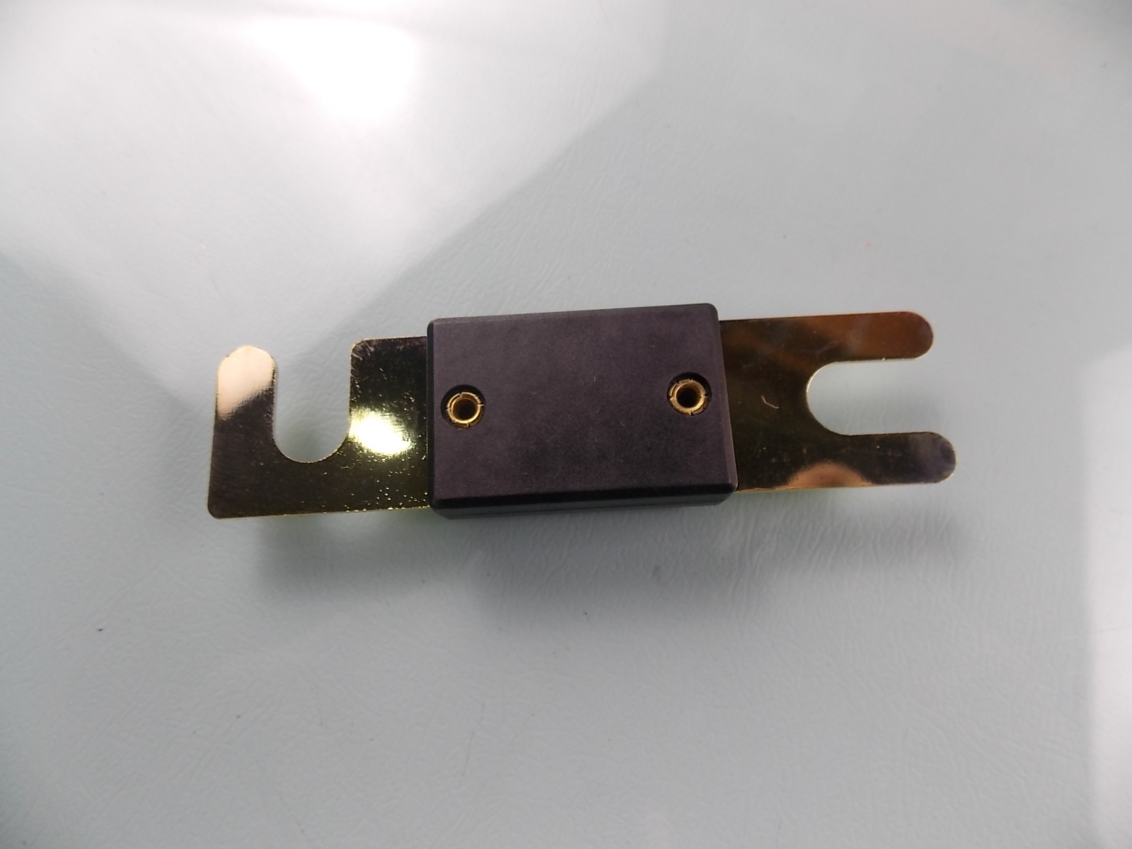 D Страховой номер ANL-B ( 70A )-3