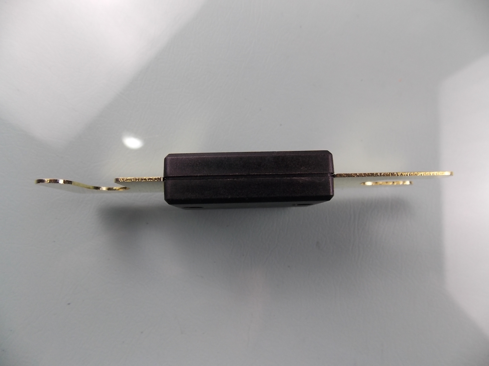 D Страховой номер ANL-B ( 70A )-4