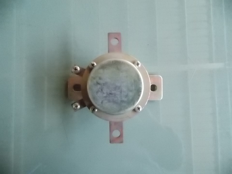 Electromagnetic power supply main switch assembly