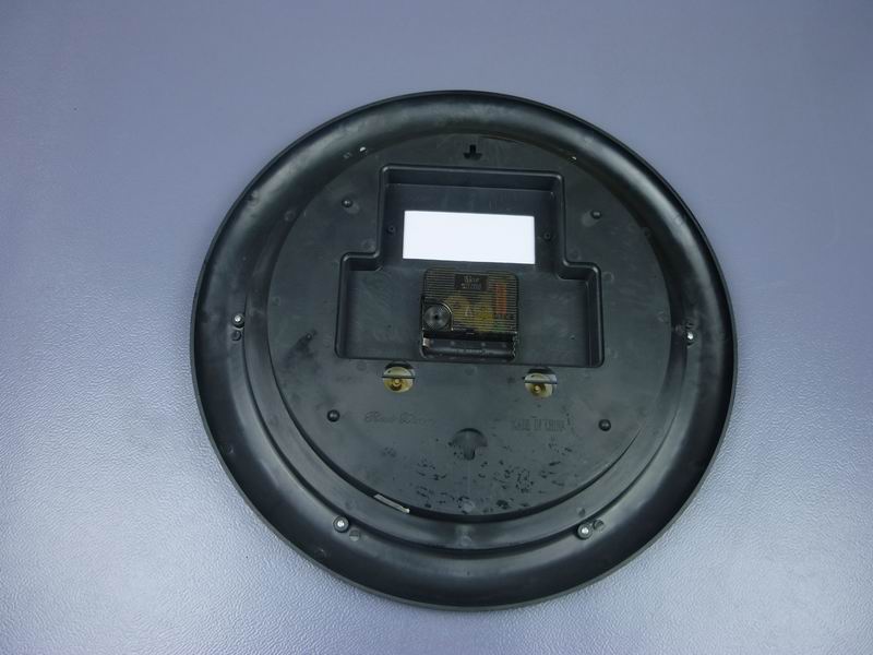 Quartz clock (including temperature/hygrometer)