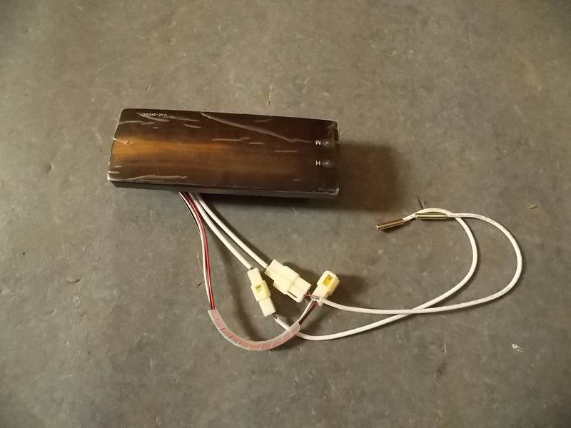 D Two-color dual-temperature electronic clock; DSZ-2403/CXII 2HZKYWS