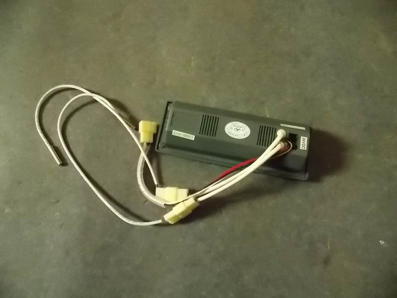 D Two-color dual-temperature electronic clock; DSZ-2403/CXII 2HZKYWS-2