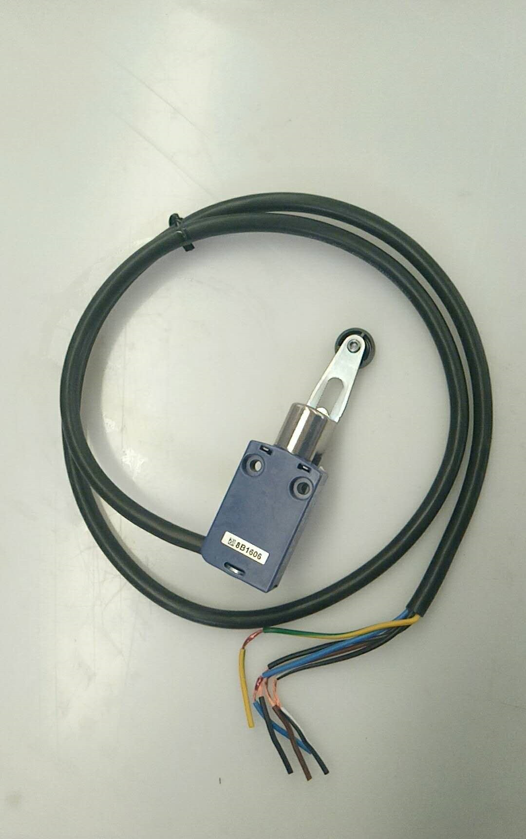 Переключатель хода XCM D 2145L1-2