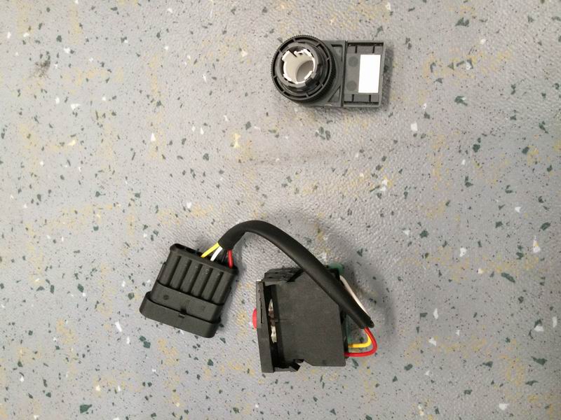 Button switch, center door round red passenger door switch-1