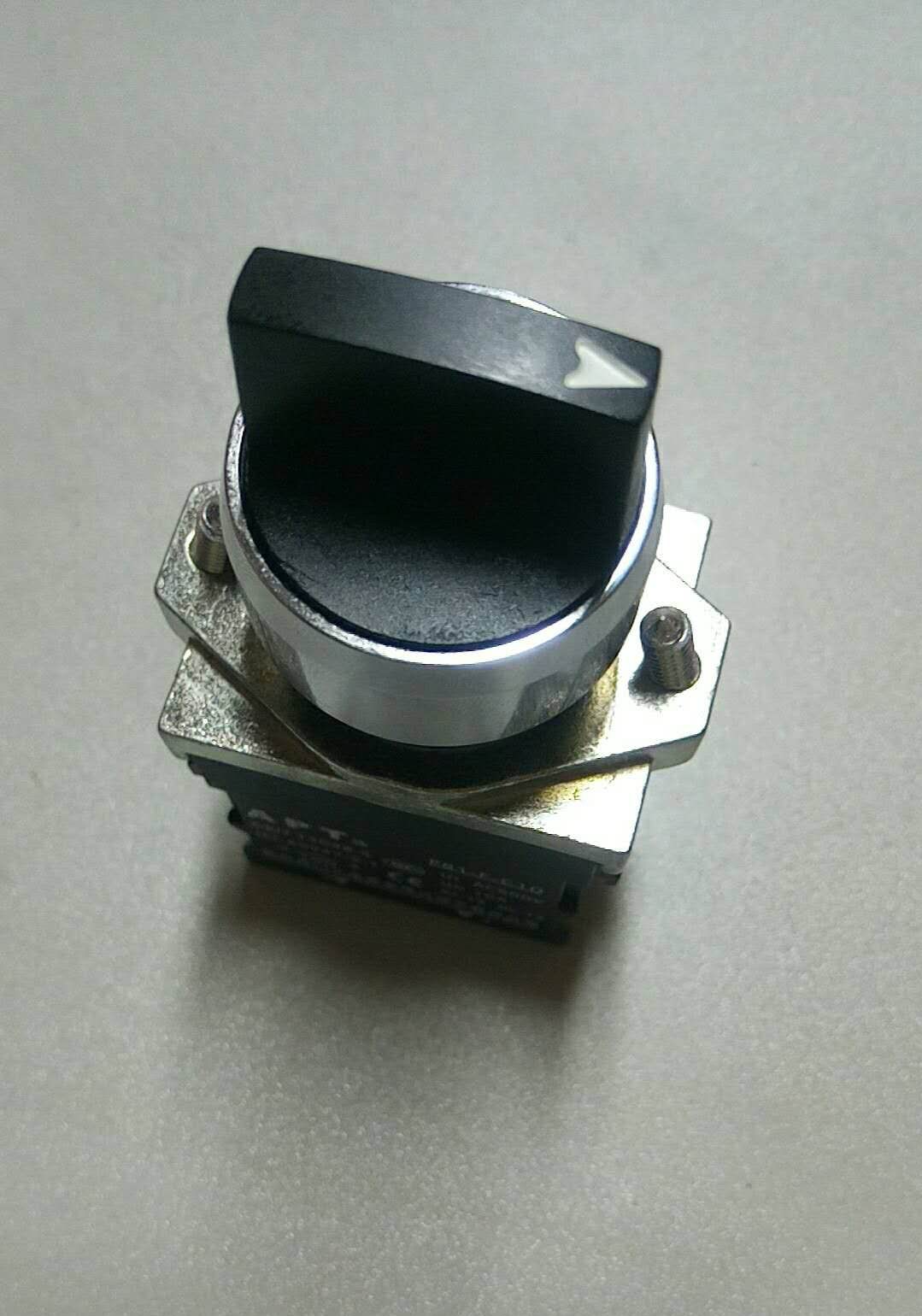 Трехскоростная ручка самовозврата; ПБ 1S-20XS6 /К ФФУ-2