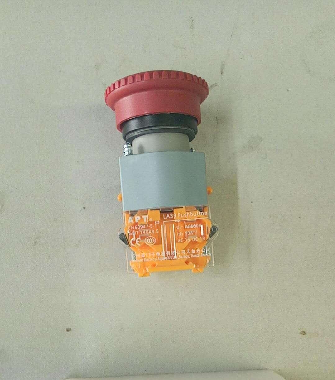 Кнопка аварийной остановки; Лос-Анджелес 39-B2-01Z /Р