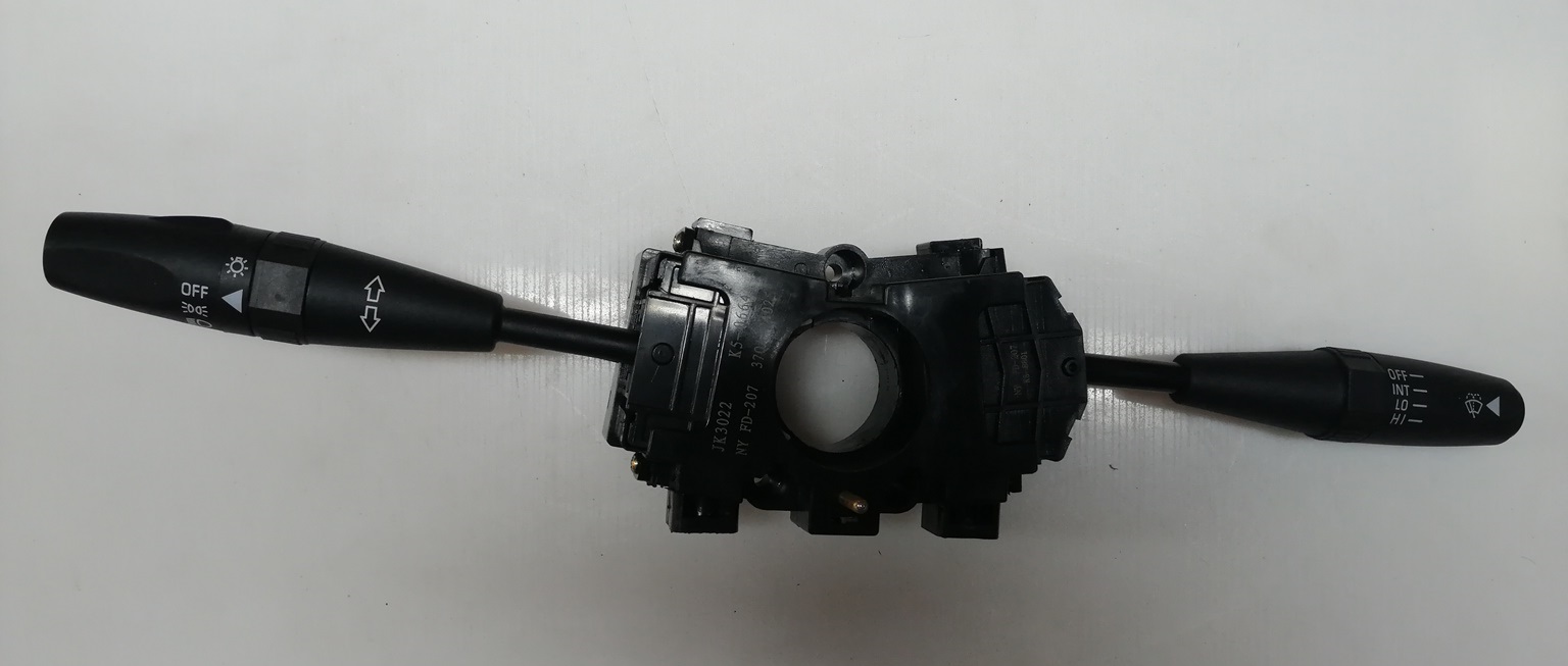 Combination switch; D912-1