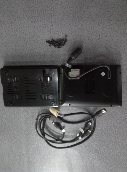 Reverse monitor, color, 7 inches, embedded-1