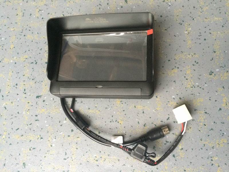 Driver Assistant 7-inch display; VST202E