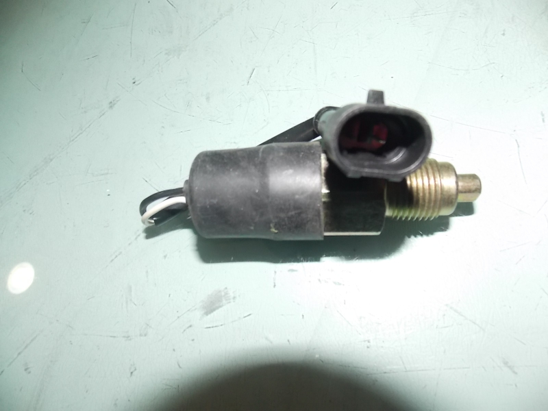 Empty reverse switch-with wire; ZQ6T75-1