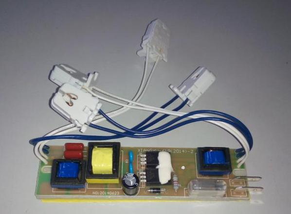 СН 619 инвертор освещения салона; замените его на 4127-00036