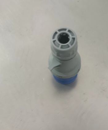 Затыкать, 16A , 3 ядра, игла