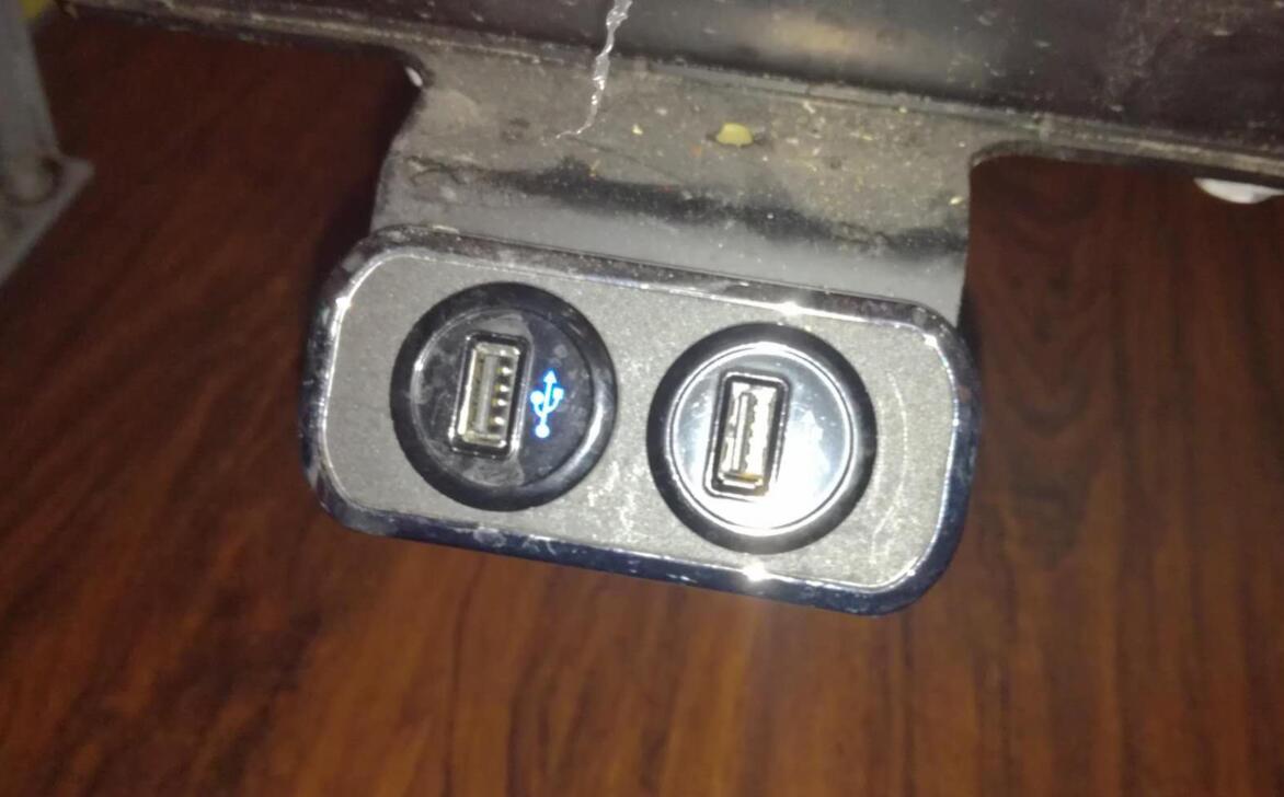 Модуль зарядки мобильного телефона, технология Yangzhou Topda, 24V (USB)