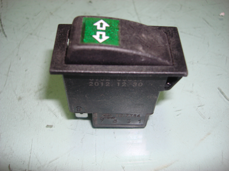 Steering rocker switch, JK982-307A, green