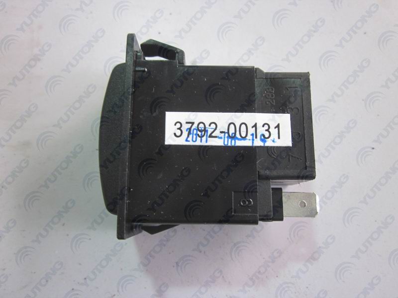 Кулисный переключатель передней пассажирской двери JK 982-069A-2