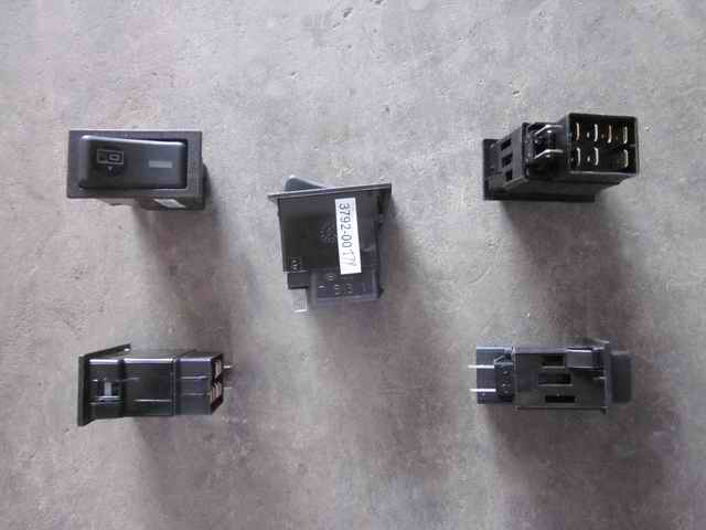 Middle door rocker switch JK966-YT303W2
