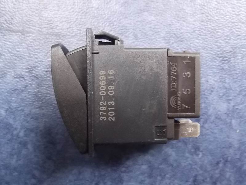Water pump control rocker switch JK969-189A