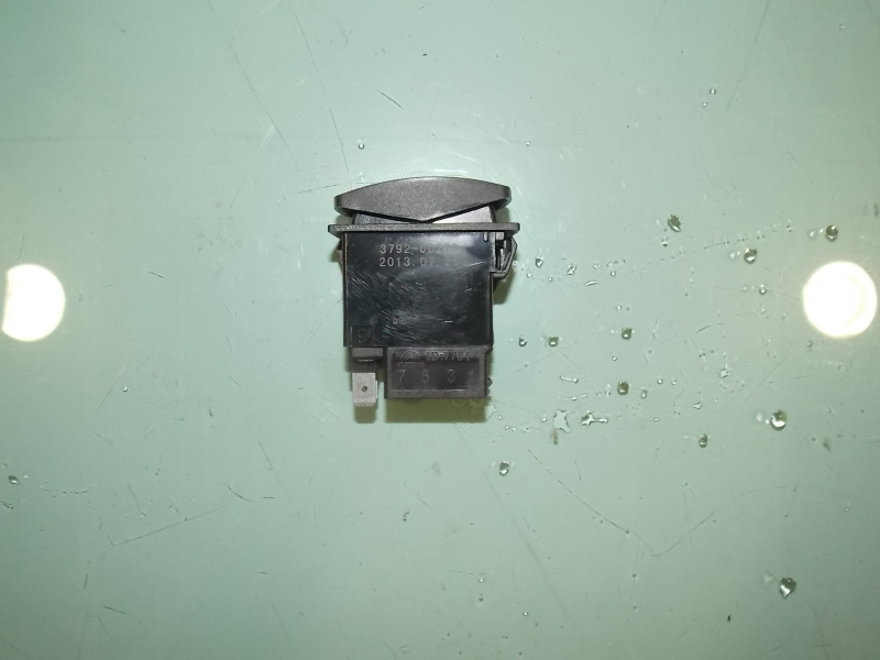 Idle speed fine-tuning enable rocker switch JK969-057A