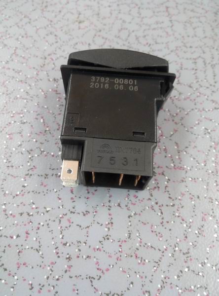 Переключатель левой двери люка JK 969-057A-1