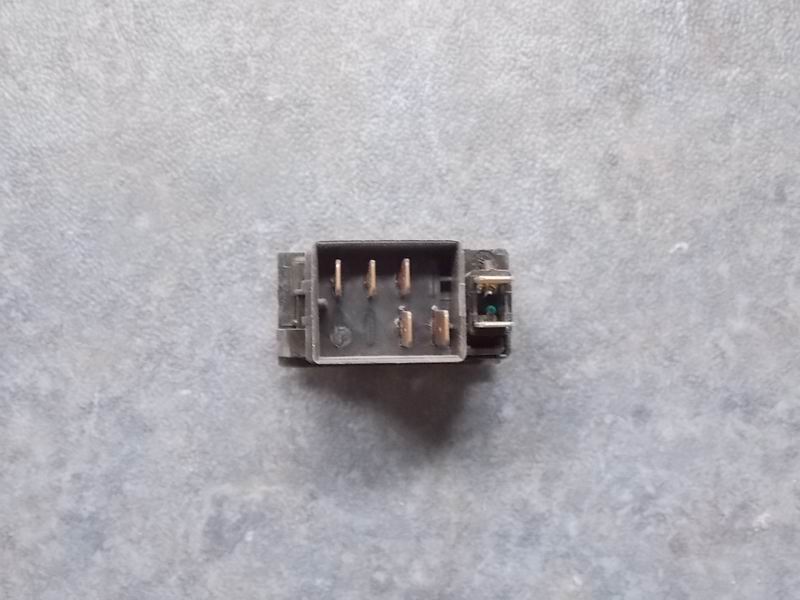 D Driver and passenger rear door rocker switch JK982-153A(110141)-1