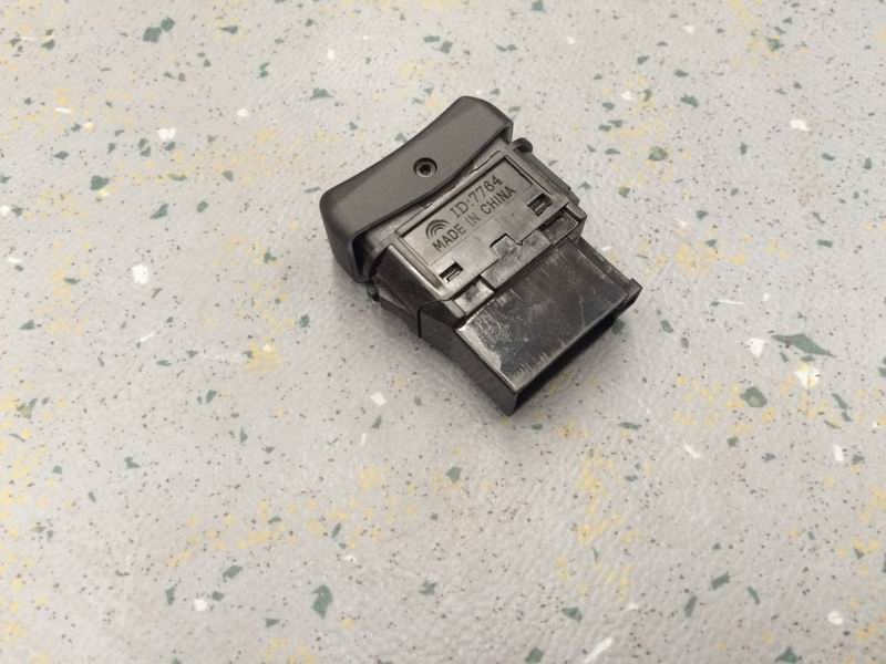 Коленный кулисный переключатель JK 988-189-1