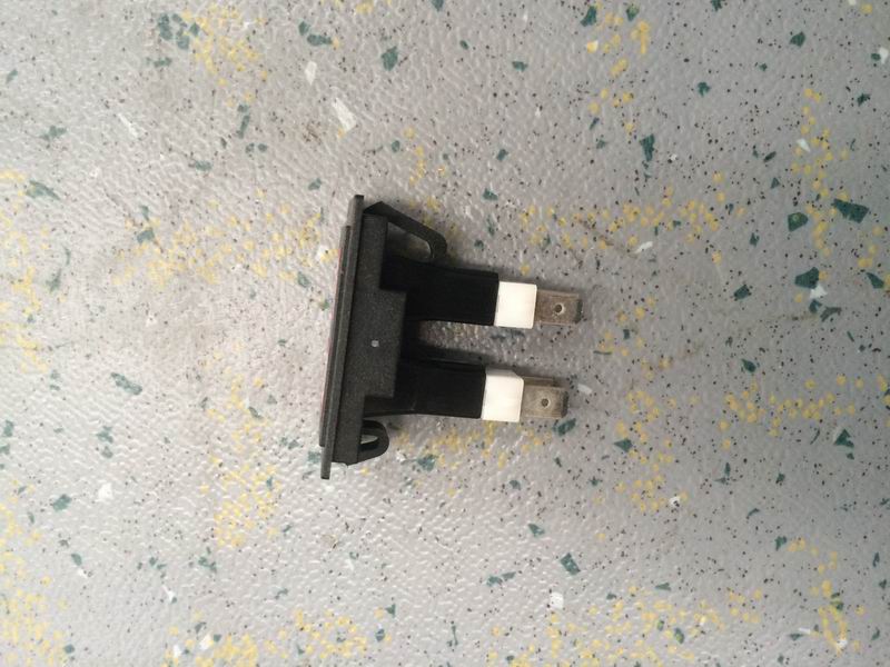 Transmission oil temperature alarm/transmission fault indicator light, JK982