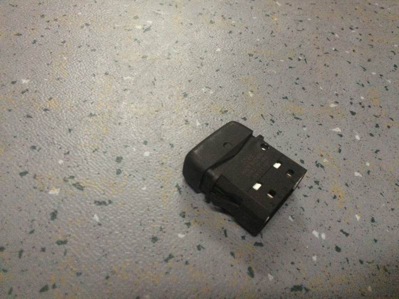 Street sign rocker switch 3230-1902-1